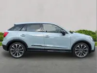 Usado Audi SQ2 Black Edition 300 CV (220 kW) 2023 Gris SUV