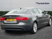 Begagnad Jaguar XE Prestige 163 HK (119 kW) 2017 Grå Sedan