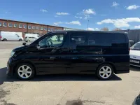 Używany Nissan Elgrand 2023 Czarny Minivan