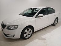 Used Skoda Octavia SE L 110 HP (80 kW) 2017 White Hatchback