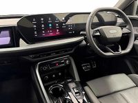 Used Audi Q5 Advanced 200 HP (147 kW) 2025 Black SUV