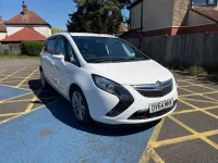 Second-hand Vauxhall Zafira SRi 170 CP (125 kW) 2014 Alb Monovolum