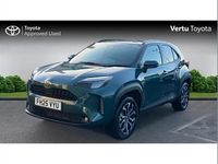 Used Toyota Yaris Cross Design 113 HP (83 kW) 2025 Green SUV