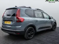 Used Dacia Jogger Extreme 141 HP (103 kW) 2024 Grey MPV