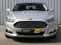 Używany Ford Mondeo Zetec 150 KM (110 kW) 2018 Srebrny Hatchback