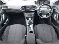 Used Peugeot 308 Active 120 HP (88 kW) 2016 Silver Hatchback