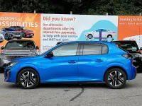 Used Peugeot 208 Allure 99 HP (72 kW) 2024 Blue Hatchback