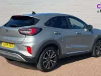 Usado Ford Puma Titanium 125 CV (91 kW) 2024 Plateado SUV