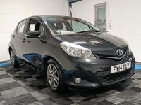 Used Toyota Yaris 99 HP (72 kW) 2014 Black Hatchback