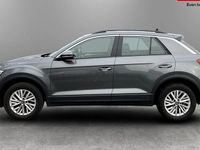 Usado VW T-Roc Life 150 HP (110 kW) 2025 SUV