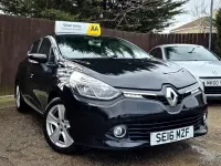 Used Renault Clio Dynamique 75 HP (55 kW) 2016 Black Hatchback