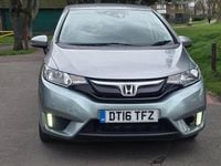Second-hand Honda Jazz SE 102 CP (75 kW) 2016 Argintiu Hatchback