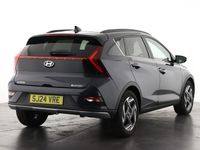 Begagnad Hyundai Bayon Premium 2024 Grå SUV