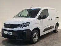 Gebraucht Peugeot Partner Premium 100 PS (73 kW) 2023 Weiß Van / Kleinbus