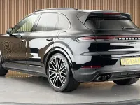 Used Porsche Cayenne 519 HP (381 kW) 2025 SUV