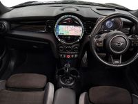 Used Mini John Cooper Works 228 HP (167 kW) 2022 Green Hatchback