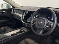 Used Volvo XC60 Core 249 HP (183 kW) 2022 Silver SUV