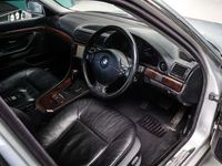 Usado BMW 750 2000 Plateado Berlina