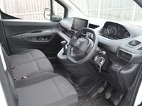 Used Peugeot Partner Premium 2023 White MPV