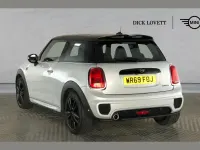 Used Mini Cooper Sport 134 HP (98 kW) 2019 Silver Hatchback