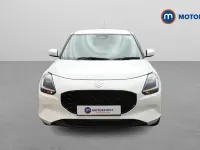 Second-hand Suzuki Swift 82 CP (60 kW) 2025 Alb Hatchback