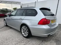 Begagnad BMW 318 2012 Silver Kombi