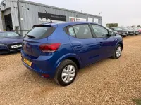 Second-hand Dacia Sandero Comfort 91 CP (66 kW) 2022 Albastru Hatchback