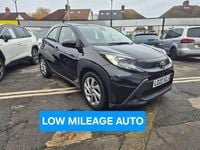Used Toyota Aygo X PURE 72 HP (52 kW) 2022 Black SUV