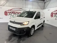 Used Citroën Berlingo 100 HP (73 kW) 2022 White MPV