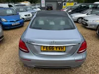 Używany Mercedes E350 Premium 299 KM (219 kW) 2017 Srebrny Sedan/Limuzyna