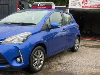 Used Toyota Yaris 2017 Blue Hatchback