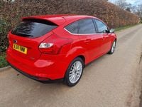 Used Ford Focus Zetec 2014 Red Hatchback