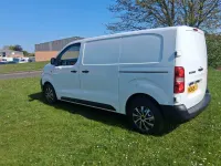 Begagnad Peugeot Expert 120 HK (88 kW) 2020 Vit Van