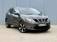 Używany Nissan Qashqai N-TEC 115 KM (84 kW) 2014 Beżowy SUV