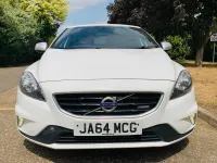 Used Volvo V40 R-Design 115 HP (84 kW) 2014 White Hatchback