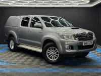 Used Toyota HiLux 144 HP (105 kW) 2015 Silver Pickup