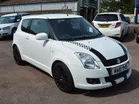 Begagnad Suzuki Swift SZ3 92 HK (67 kW) 2010 Vit Halvkombi
