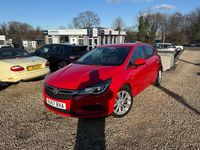 Used Vauxhall Astra Design Edition 105 HP (77 kW) 2017 Red Hatchback