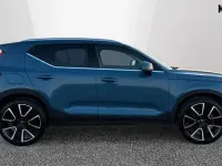 Usado Volvo XC40 Ultra 161 HP (118 kW) 2025 Azul SUV