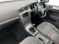 Used VW Golf VII SE 105 HP (77 kW) 2015 Silver Estate