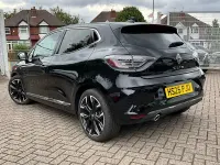 Used Renault Clio Techno 90 HP (66 kW) 2025 Black Hatchback