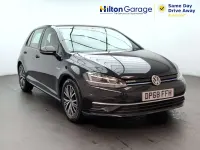 Used VW Golf VII SE 130 HP (95 kW) 2018 Black Hatchback