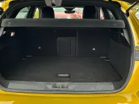 Used Vauxhall Astra 130 HP (95 kW) 2023 Yellow/black Hatchback