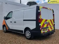 Used Renault Trafic Business 2017 White MPV