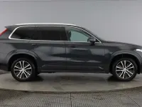 Used Volvo XC90 Momentum 235 HP (172 kW) 2021 SUV