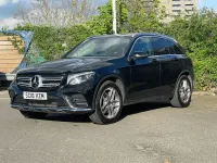 Begagnad Mercedes GLC250 AMG line 2018 Svart Kombi