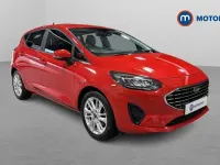 Usado Ford Fiesta Titanium 125 CV (91 kW) 2021 Rojo Utilitario