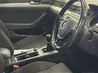 Used VW Passat Business 150 HP (110 kW) 2016 Reflex silver Estate