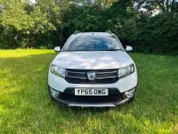 Used Dacia Sandero Lauréate 90 HP (66 kW) 2015 White Hatchback
