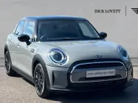 Begagnad Mini Cooper Classic 134 HK (98 kW) 2022 Grå Halvkombi